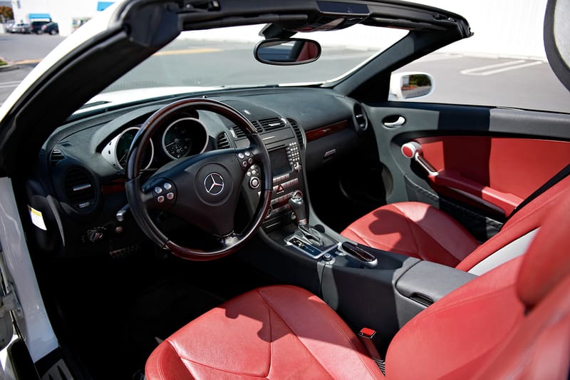 2009 Mercedes-Benz SLK350, photo 9 of 12