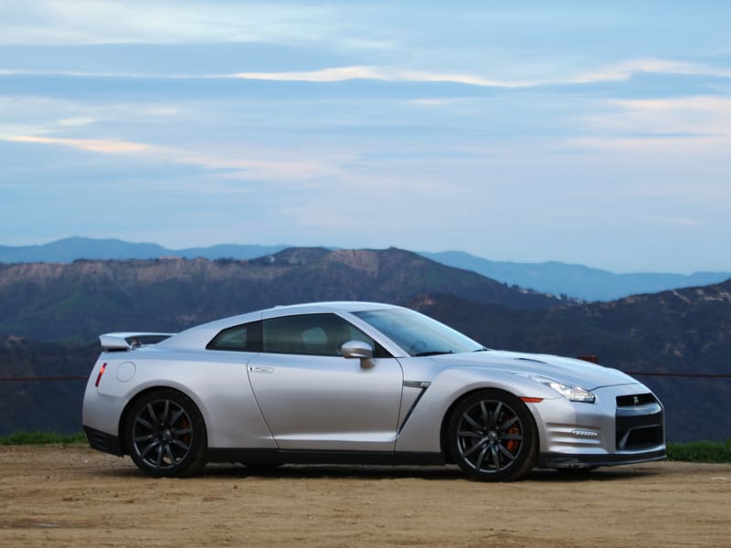 2012 Nissan GT-R, photo 8 of 11