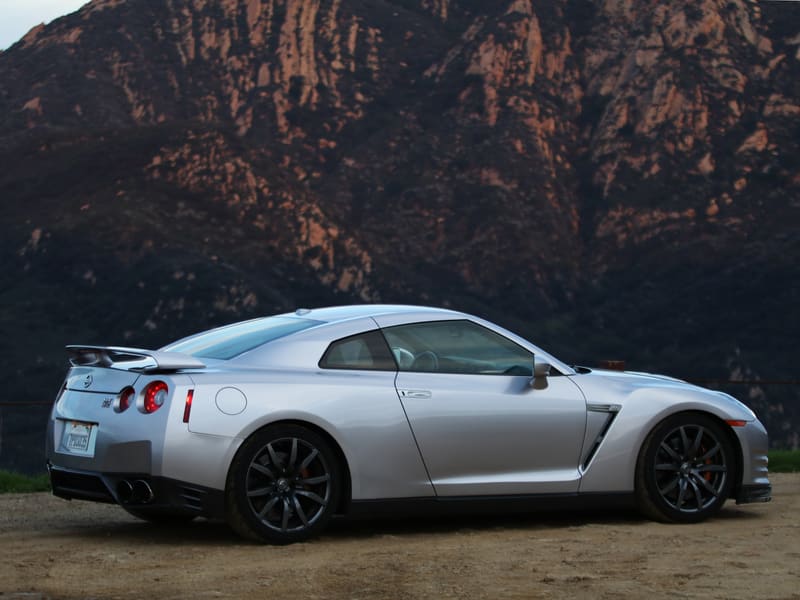 2012 Nissan GT-R, photo 10 of 11