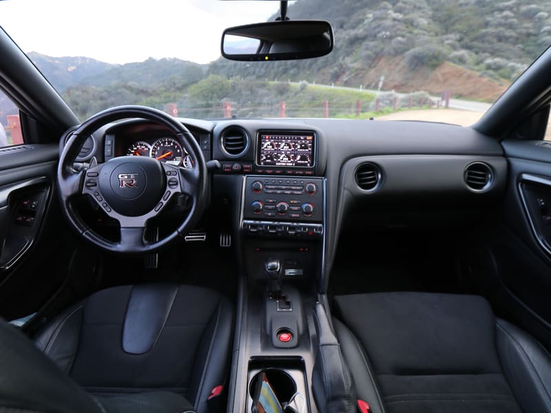 2012 Nissan GT-R, photo 11 of 11